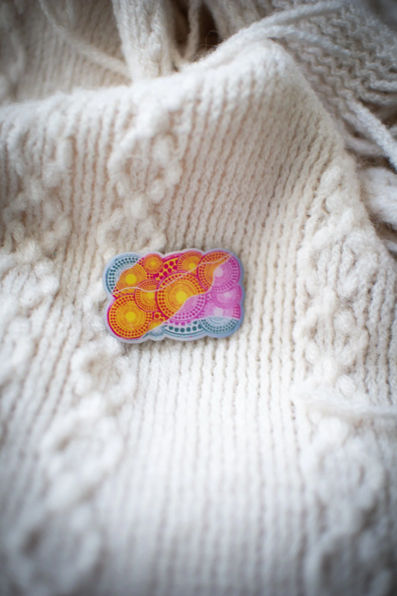 Luwaytini Pin - Image 4