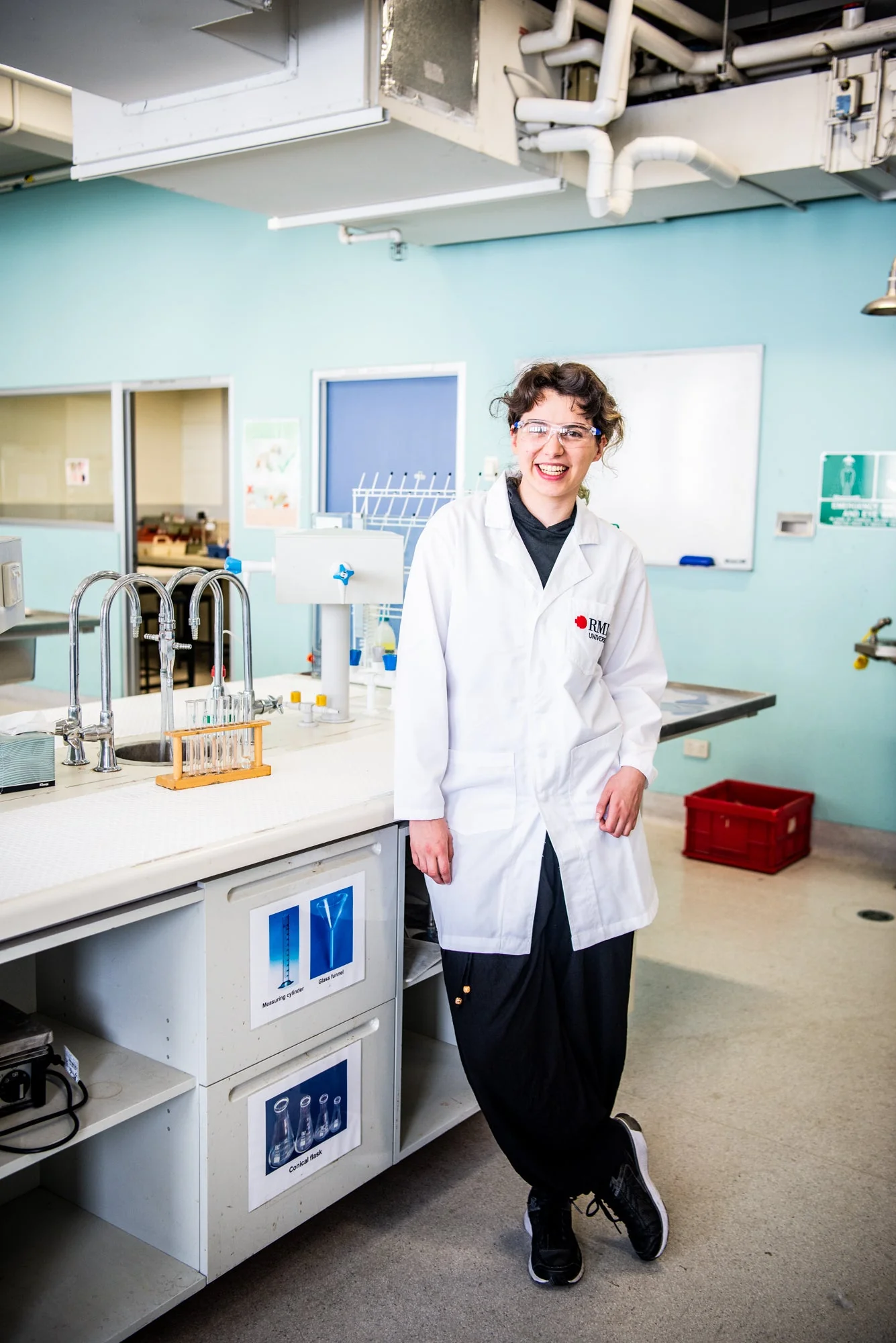 Lab Coat - Image 9